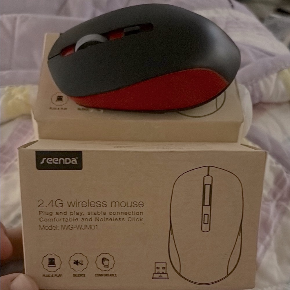 Ergonomic Black and Red OR Pink and Blue Wireless Mouse for Comfortable Use